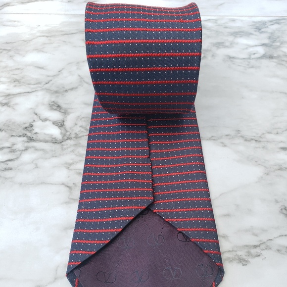 Valentino luxury tie - Picture 1 of 4